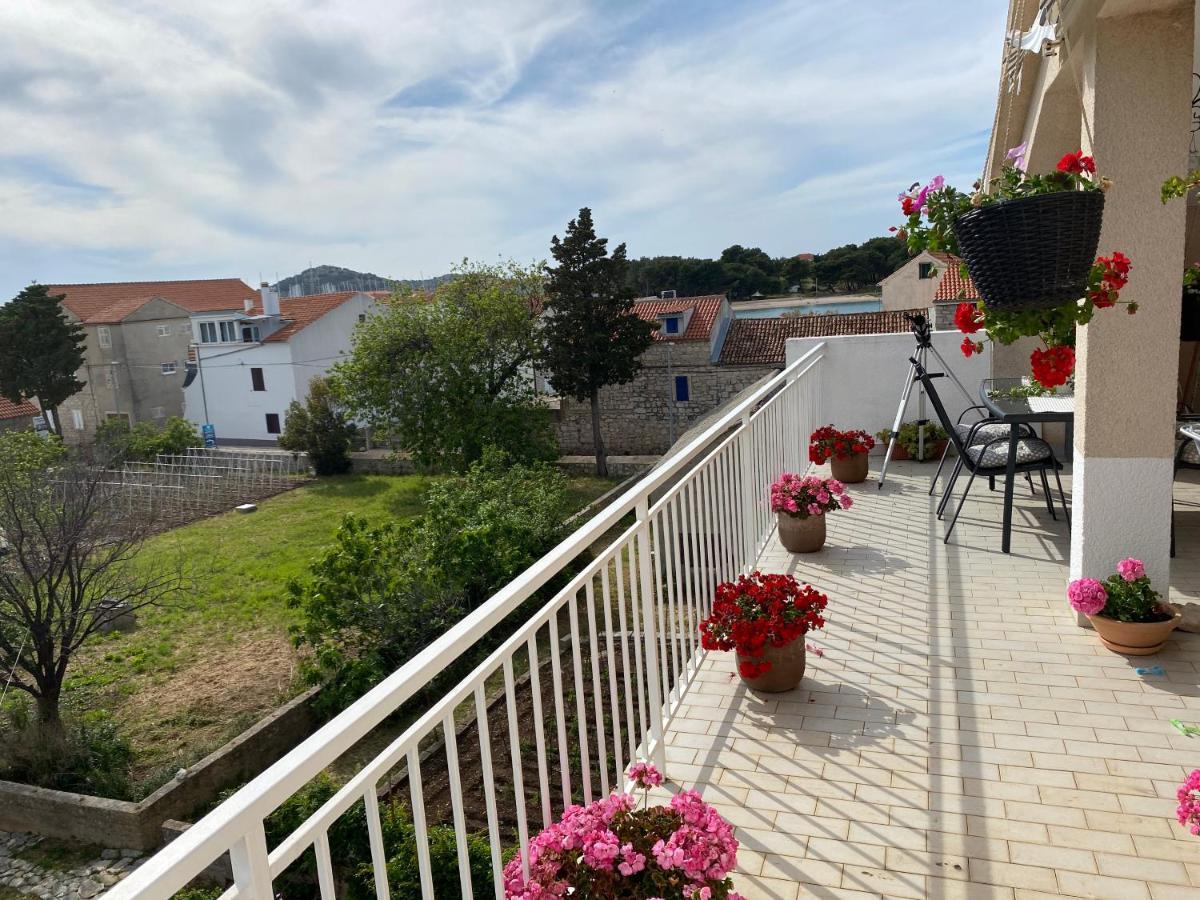 Apartman Bartol Betina  Exterior photo
